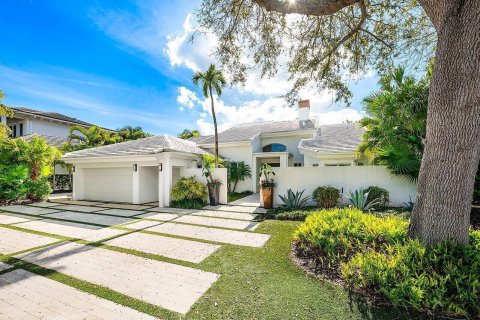 House in Jupiter, Florida 3 bedrooms, 267.84 sq.m. № 2253033 - photo 7