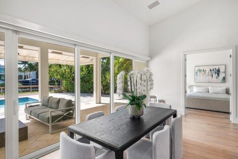House in Jupiter, Florida 3 bedrooms, 267.84 sq.m. № 2253033 - photo 19
