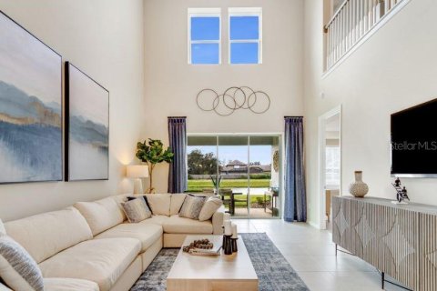 Villa ou maison à vendre à Apollo Beach, Floride: 4 chambres, 246.38 m2 № 1662880 - photo 10