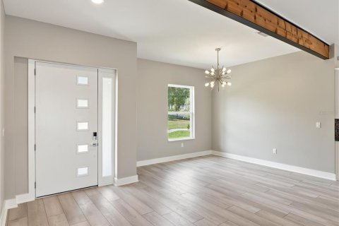 House in Groveland, Florida 5 bedrooms, 436.64 sq.m. № 2313064 - photo 7
