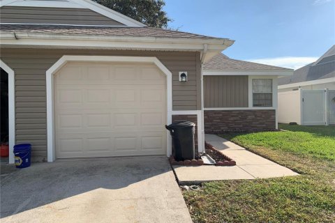 Apartment in Palm Harbor, Florida 3 bedrooms, 88.26 sq.m. № 1796176 - photo 2