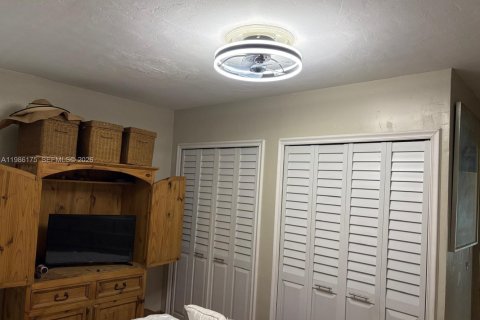 Купить виллу или дом в Майами, Флорида 2 спальни, 128.11м2, № 2048845 - фото 8