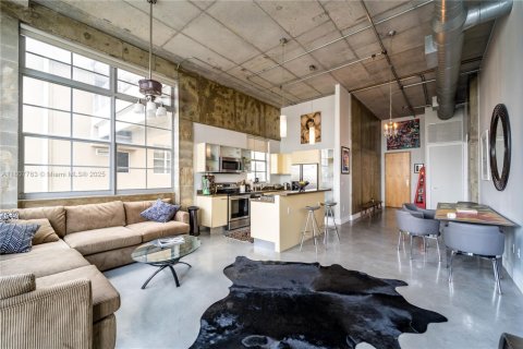 Appartement à louer à Fort Lauderdale, Floride: 2 chambres, 90.39 m2 № 1747951 - photo 4