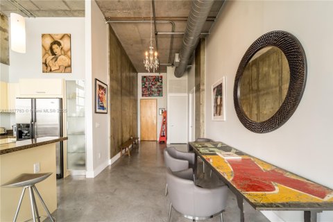 Appartement à louer à Fort Lauderdale, Floride: 2 chambres, 90.39 m2 № 1747951 - photo 5