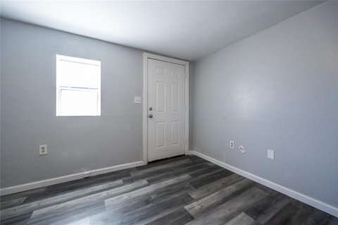 Propiedad comercial en venta en Lake City, Florida, 338.16 m2 № 1535883 - foto 13