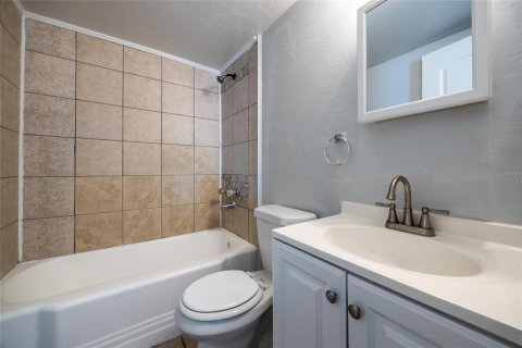 Propiedad comercial en venta en Lake City, Florida, 338.16 m2 № 1535883 - foto 25