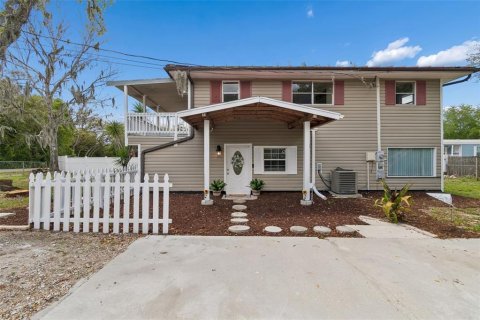 Casa en venta en New Port Richey, Florida, 3 dormitorios, 160.54 m2 № 2101115 - foto 2