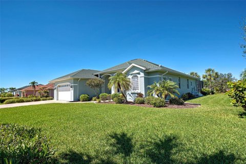 House in Rotonda, Florida 3 bedrooms, 218.23 sq.m. № 1620887 - photo 3
