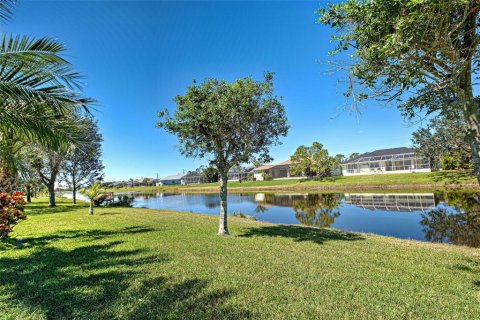 House in Rotonda, Florida 3 bedrooms, 218.23 sq.m. № 1620887 - photo 16