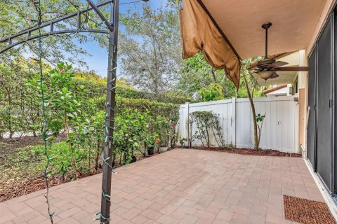 Touwnhouse à vendre à Pembroke Pines, Floride: 3 chambres, 157.19 m2 № 2063368 - photo 22