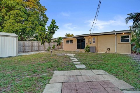Villa ou maison à vendre à Oakland Park, Floride: 2 chambres, 76.92 m2 № 2084420 - photo 9