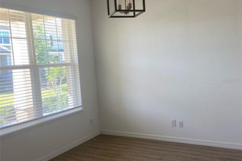 Townhouse in Winter Garden, Florida 3 bedrooms, 160.91 sq.m. № 1572751 - photo 14