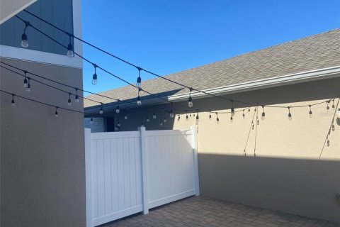 Townhouse in Winter Garden, Florida 3 bedrooms, 160.91 sq.m. № 1572751 - photo 7