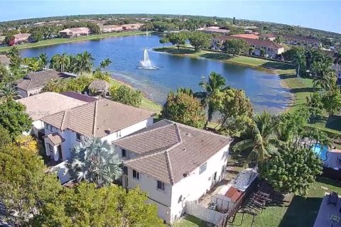 Villa ou maison à vendre à Miami, Floride: 4 chambres, 204.85 m2 № 1985336 - photo 8