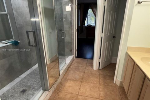 Villa ou maison à vendre à Miami, Floride: 4 chambres, 204.85 m2 № 1985336 - photo 23
