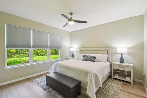 House in Kissimmee, Florida 3 bedrooms, 160.72 sq.m. № 1761985 - photo 15