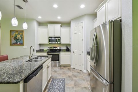 House in Kissimmee, Florida 3 bedrooms, 160.72 sq.m. № 1761985 - photo 7