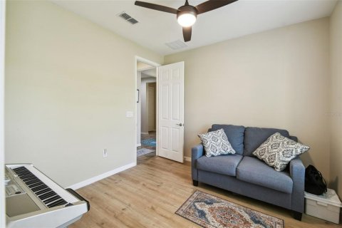 House in Kissimmee, Florida 3 bedrooms, 160.72 sq.m. № 1761985 - photo 25