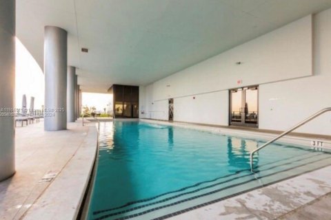 Copropriété à louer à Miami, Floride: 2 chambres, 81.57 m2 № 1956666 - photo 14