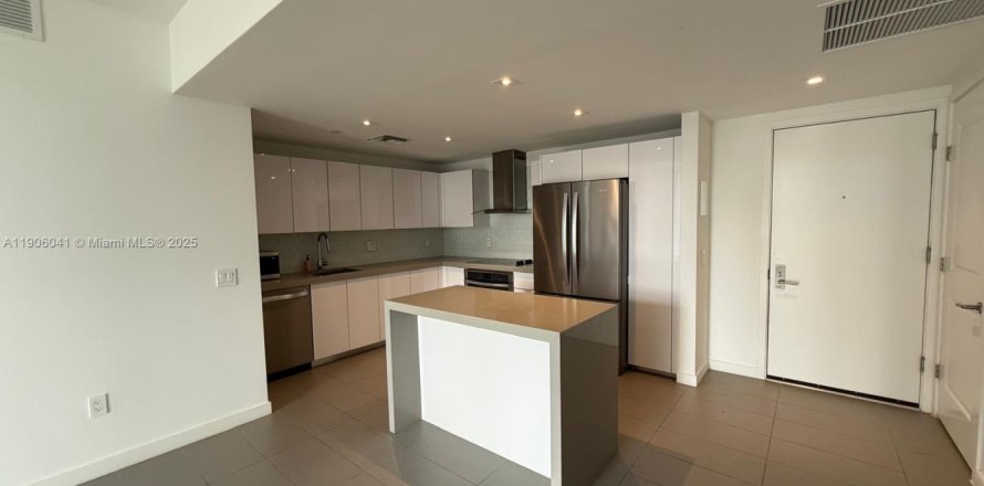 Condo à Miami, Floride, 2 chambres  № 1956666