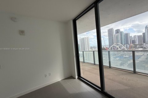 Copropriété à louer à Miami, Floride: 2 chambres, 81.57 m2 № 1956666 - photo 8