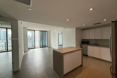 Copropriété à louer à Miami, Floride: 2 chambres, 81.57 m2 № 1956666 - photo 2