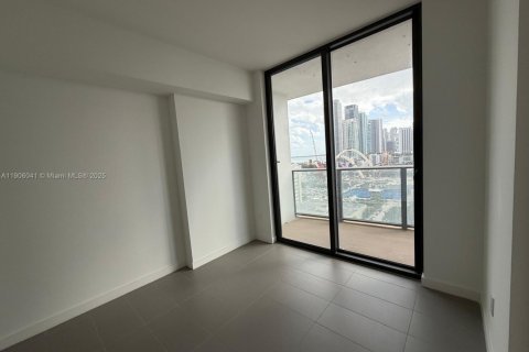 Copropriété à louer à Miami, Floride: 2 chambres, 81.57 m2 № 1956666 - photo 7