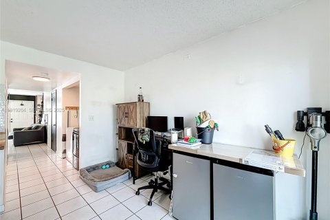 Condominio en venta en Sunrise, Florida, 2 dormitorios, 110.55 m2 № 1977126 - foto 23