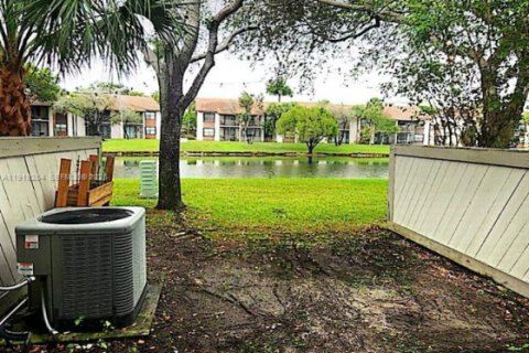Condominio en venta en Sunrise, Florida, 2 dormitorios, 110.55 m2 № 1977126 - foto 5