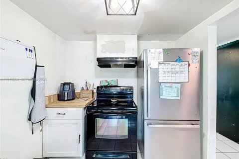 Condominio en venta en Sunrise, Florida, 2 dormitorios, 110.55 m2 № 1977126 - foto 17