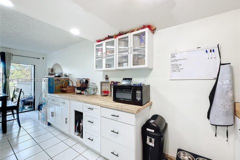 Condominio en venta en Sunrise, Florida, 2 dormitorios, 110.55 m2 № 1977126 - foto 16