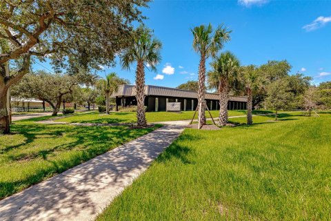 Commercial property in Hollywood, Florida № 1860996 - photo 6