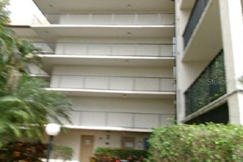 Condo in Tamarac, Florida, 2 bedrooms  № 2267281