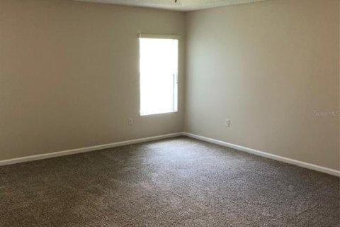 Casa en alquiler en Palm Coast, Florida, 5 dormitorios, 285.12 m2 № 1903345 - foto 7