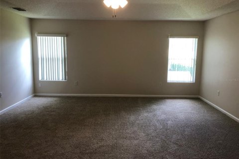 Casa en alquiler en Palm Coast, Florida, 5 dormitorios, 285.12 m2 № 1903345 - foto 8