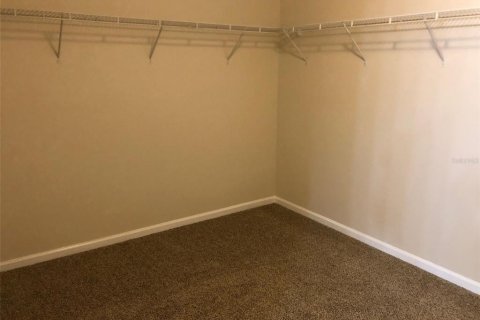 Casa en alquiler en Palm Coast, Florida, 5 dormitorios, 285.12 m2 № 1903345 - foto 14