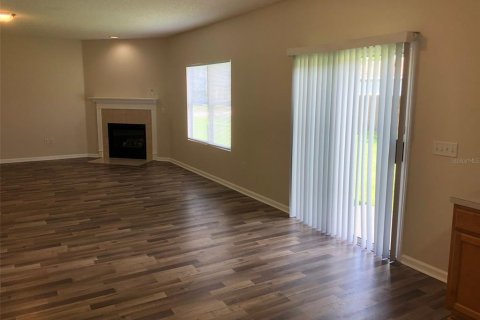 Casa en alquiler en Palm Coast, Florida, 5 dormitorios, 285.12 m2 № 1903345 - foto 5