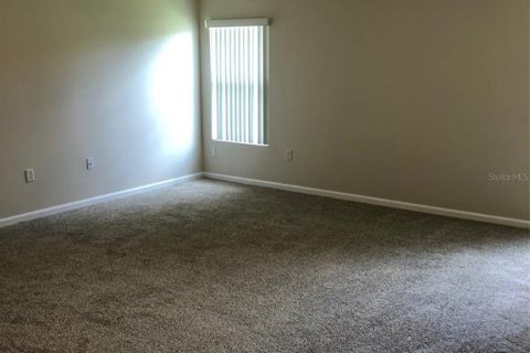 Casa en alquiler en Palm Coast, Florida, 5 dormitorios, 285.12 m2 № 1903345 - foto 9