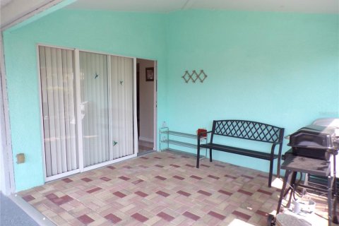 Снять в аренду виллу или дом в Порт-Шарлотт, Флорида 5 комнат, 129.04м2, № 1843634 - фото 18