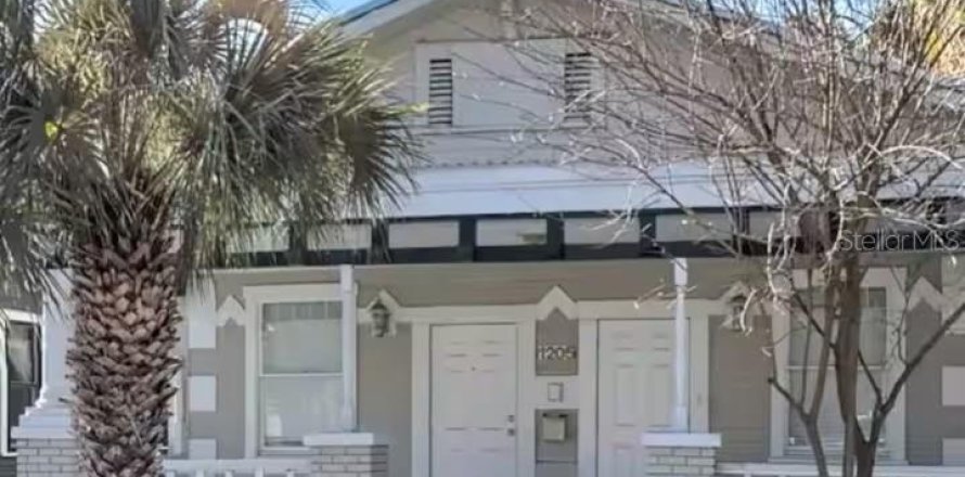 Casa en Tampa, Florida 4 dormitorios, 160.54 m2 № 1877100
