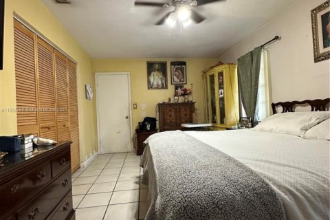 Townhouse in Miami, Florida 3 bedrooms, 118.54 sq.m. № 1823451 - photo 11