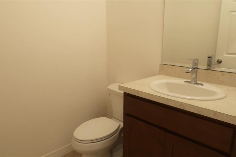 Townhouse in Groveland, Florida 4 bedrooms, 199.18 sq.m. № 1614053 - photo 10