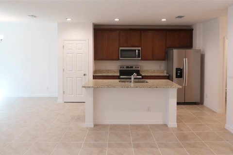 Adosado en venta en Groveland, Florida, 4 dormitorios, 199.18 m2 № 1614053 - foto 4