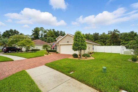 House in Palm Coast, Florida 3 bedrooms, 177.81 sq.m. № 1893955 - photo 5