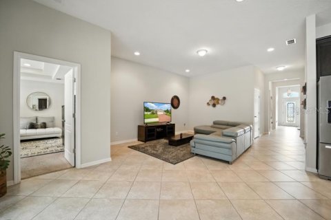 House in Palm Coast, Florida 3 bedrooms, 177.81 sq.m. № 1893955 - photo 12