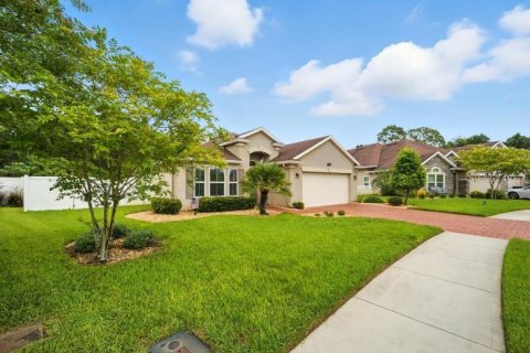 House in Palm Coast, Florida 3 bedrooms, 177.81 sq.m. № 1893955 - photo 4