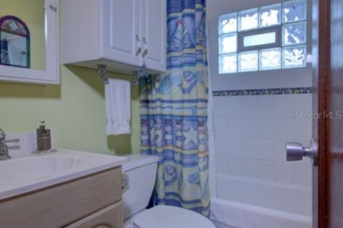 Casa en alquiler en Indian Shores, Florida, 4 dormitorios, 148.64 m2 № 251533 - foto 20