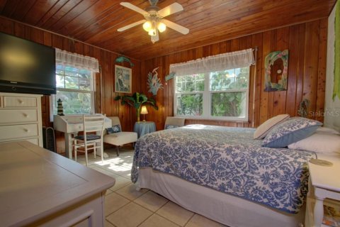 Casa en alquiler en Indian Shores, Florida, 4 dormitorios, 148.64 m2 № 251533 - foto 19