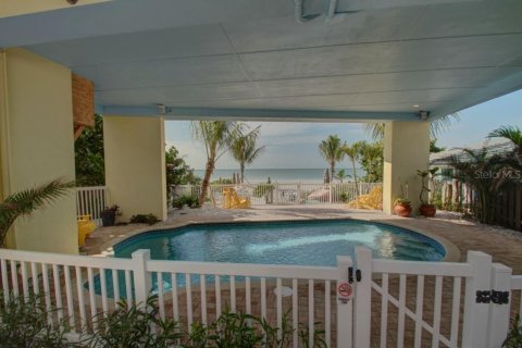 Casa en alquiler en Indian Shores, Florida, 4 dormitorios, 148.64 m2 № 251533 - foto 22