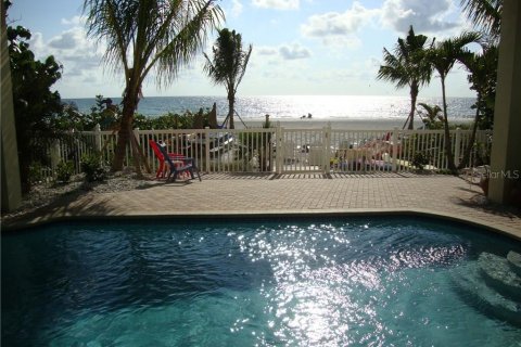 Casa en alquiler en Indian Shores, Florida, 4 dormitorios, 148.64 m2 № 251533 - foto 1